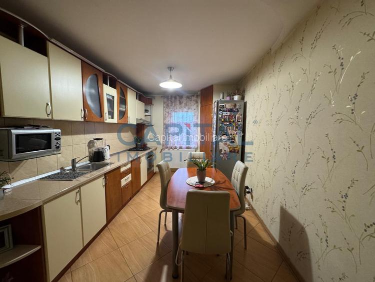 FARA COMISION! 3 camere, decomandat, ZONA BRD - 7