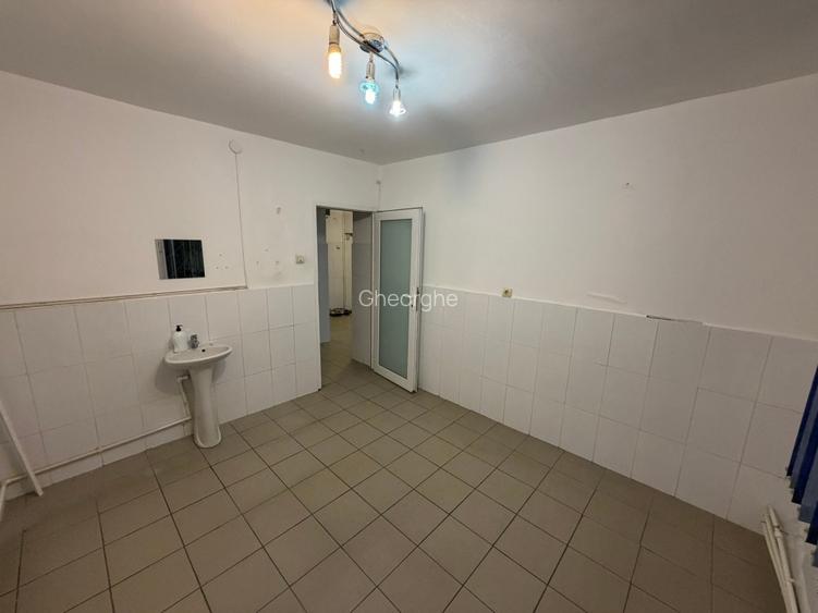 Apartament 4 camere parter - 4