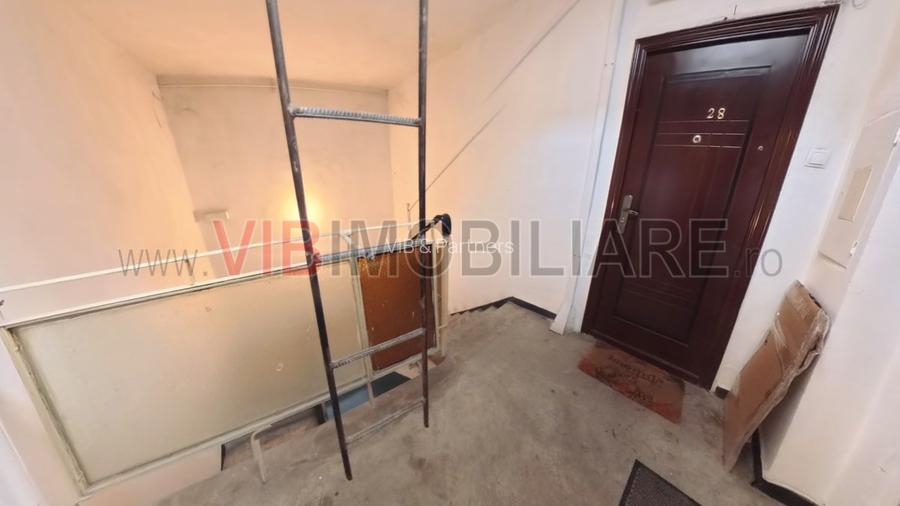 Crangasi - Metrou - Str Nucsoara - 3 camere decomandat - 2 bai - 13