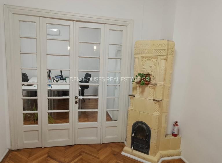 Splaiul UNIRII,stradal,fix pe cheiul Dambovitei,locatie exceptionala in centru - 10