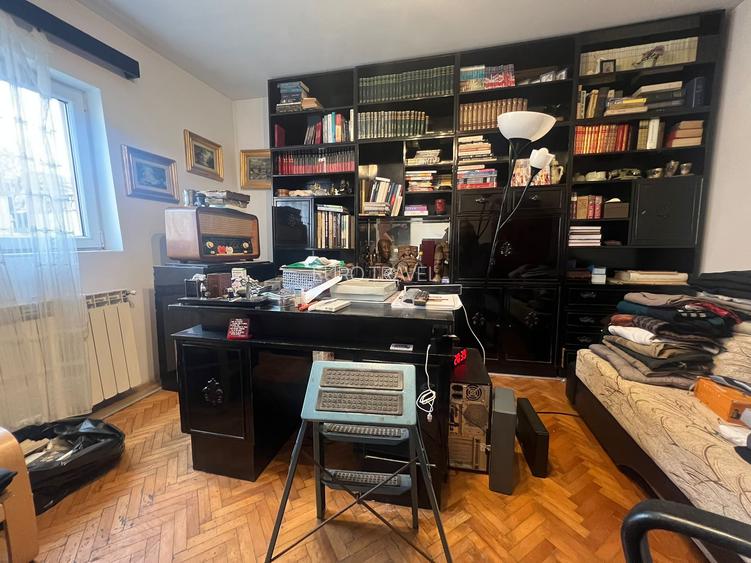 Casa  cocheta , la sol, caramida, teren 386 mp/desch. de 13 m,garaj, 299000 euro - 10