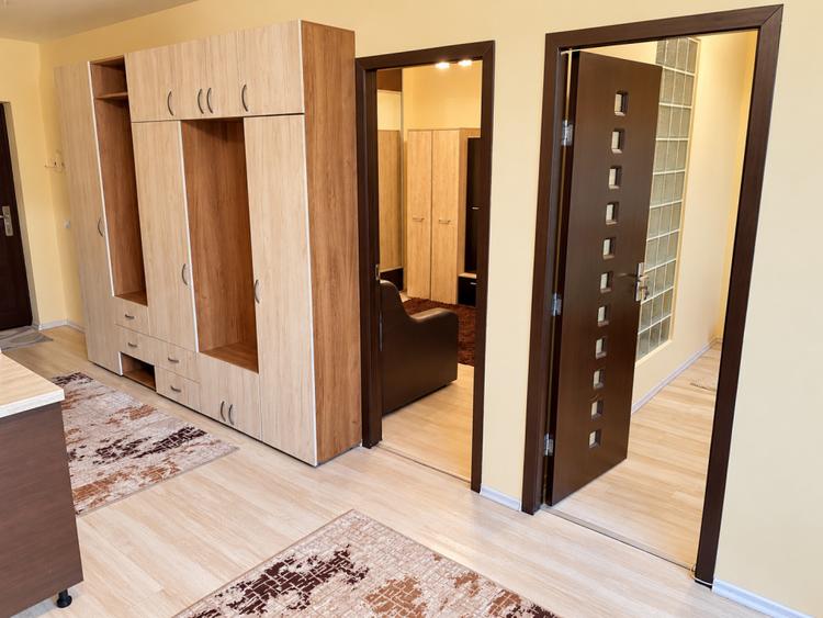 Apartament 3 camere - Oașului - 2 dormitoare - bloc cu lift