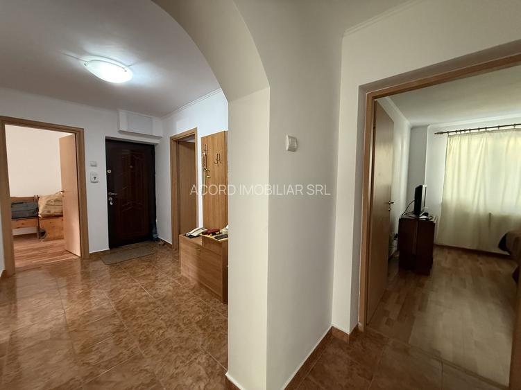 Ultracentral liceul Pedagogic-  apartament 4 camere decomandat - 15