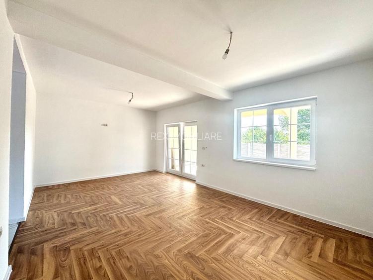 Duplex -4 camere - toate utilitatile - Sag - 4