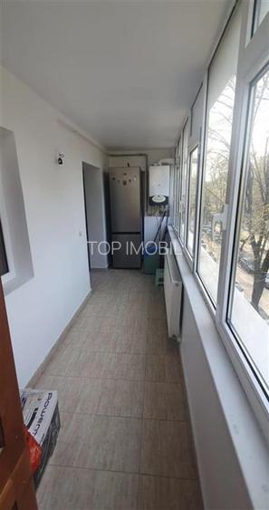 Apartament 3 camere, decomandat- Nicolina - 11