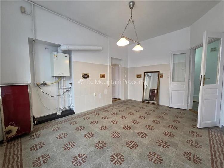 Apartament superb renovat in Centrul Istoric Brasov - 20