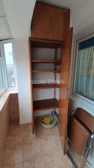 De inchiriat Apartament 3 camere - 12