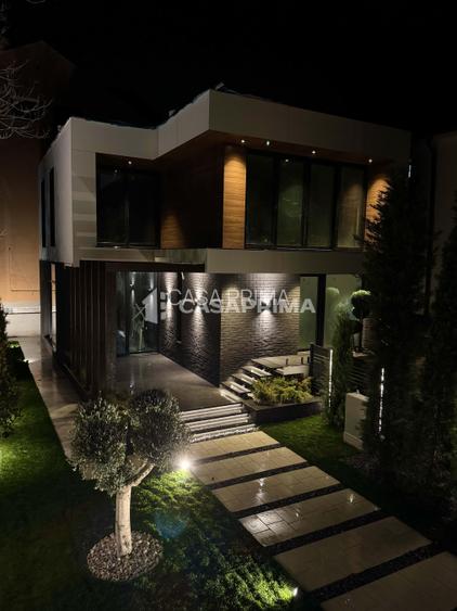 Uită de penthouse – alege o casa de lux în Copou! - 2