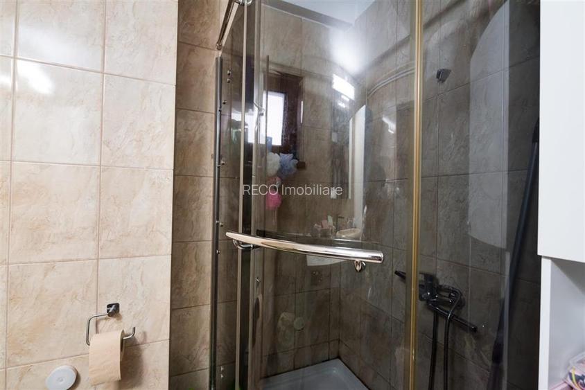 RECO Apartament de vanzare 3 camere in Paleu - 9