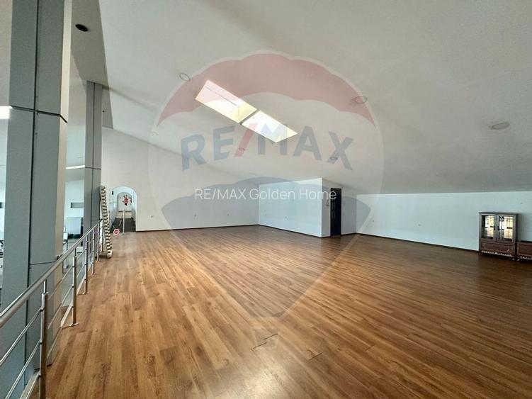 Hala/Showroom 1400mp Calea Moldovei - 10