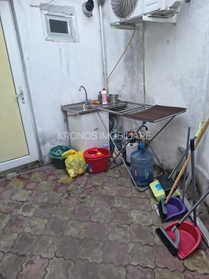 ULTRCENTRAL CASA CU 3 CAMERE ST 130 MP PRET 130000 EURO - 10