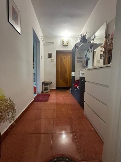 ETAJ 1. Apartament 2 camere confort 1, Hipodrom.