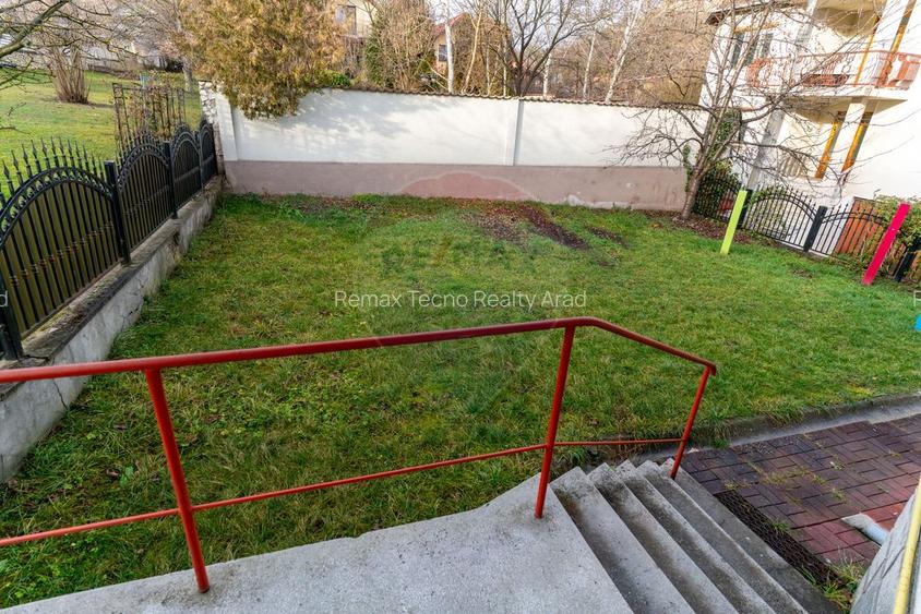 Casă / Vilă cu 6 camere de închiriat în zona Centru Vechi - 7