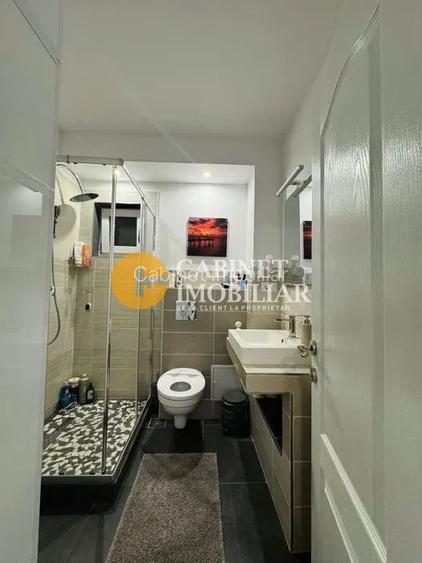 3 CAMERE, DECOMANDAT,  2 BAI - STRADA DIMINETII - 4