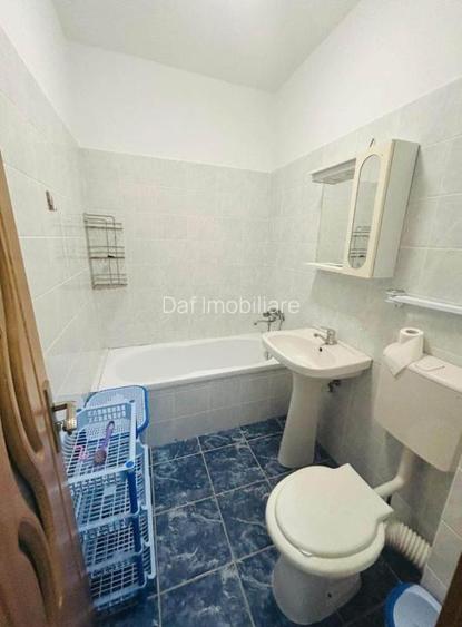 330 euro -garsoniera 32mp-centrala proprie -metrou aproape - 3