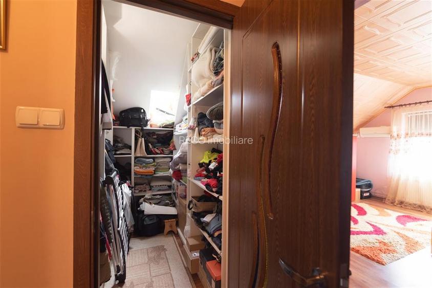 Casa P+M cu 4 camere+living+loc de luat masa in Santion - 19