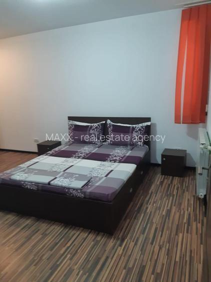 PALAZU MARE  - PARTER DE VILA DE INCHIRIAT  - GATA DE MUTAT - 5