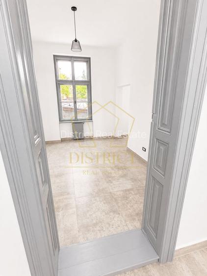 Spatiu de birouri cu 4 camere | Piata Maria - 7