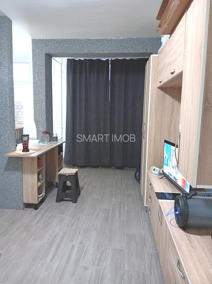 Garsoniera 30mp zona Spital Judetean mobilata utilata 37.000eur neg - 9
