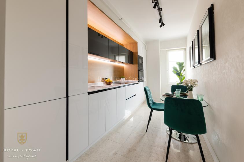 Apartament cu 2 camere de vanzare - Zona Copou Royal Town - 16