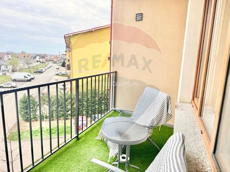 De închiriat apartament cu 3 camere , Zona Oncea - 11