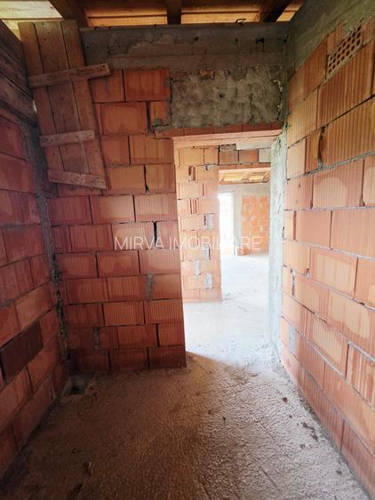 Vilă P+1 la roșu, 5 camere, 143 mp utili, teren 450 mp, Cocosesti - 41