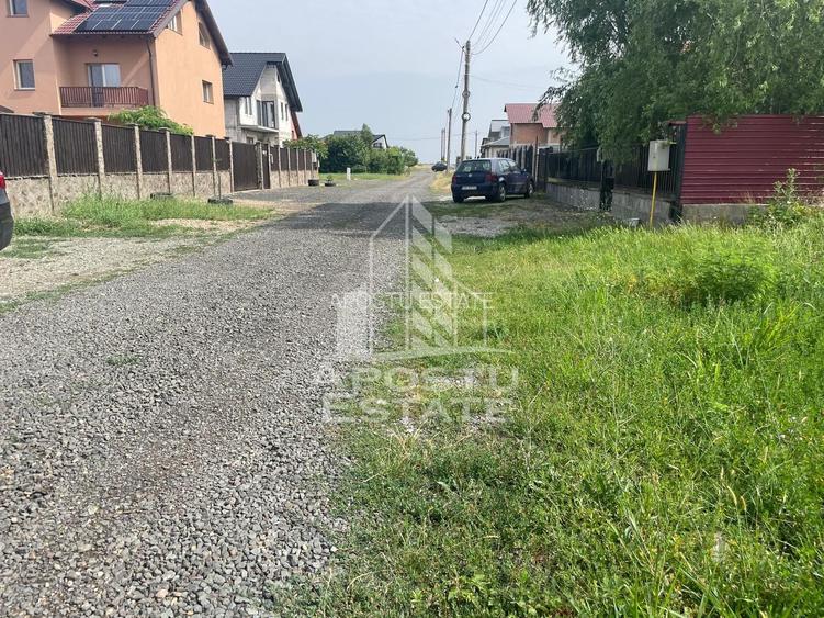 Teren intravilan, zona de vile, in Livada - 4