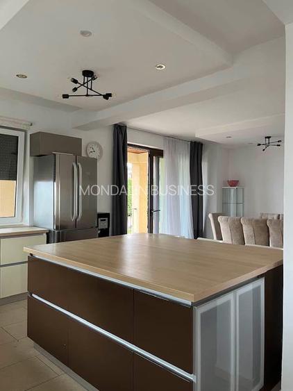 Vilă cu 8 camere, P+M , zona Dealuri, Oradea. - 4