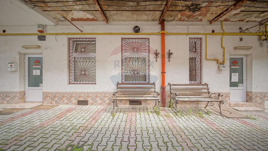 REZERVAT - Spațiu birouri/cabinete medicale 66 mp, str. Iuliu Maniu - 14