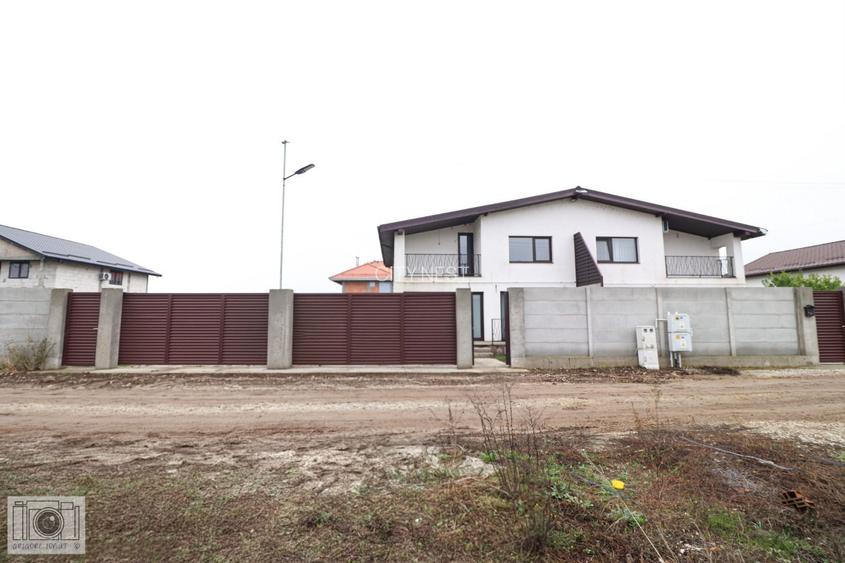 Soluție Locativă pentru Firme: Vilă cu Capacitate Mare în Ciorogarla - 26