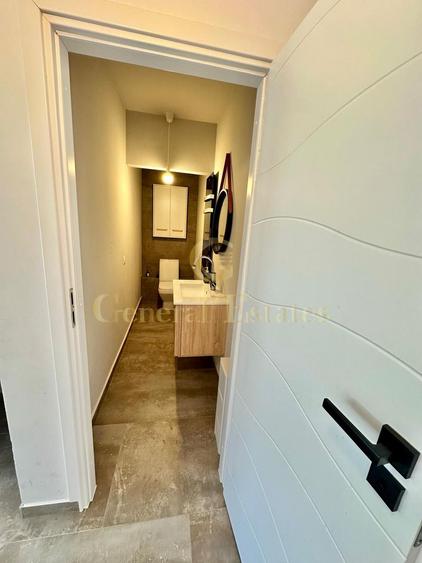 Spațiu comercial Brașov | Chiriaș existent | Randament - 4