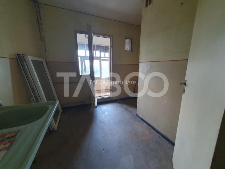 Apartament 2 camere decomandat 45 mp utili zona Plopului - 4