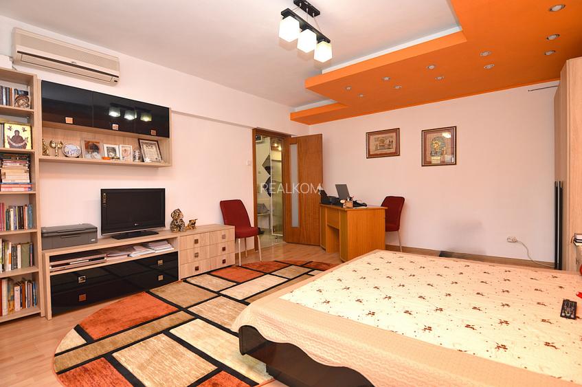 VANZARE APARTAMENT 2 CAMERE UNIRII – PIATA UNIRII - 4