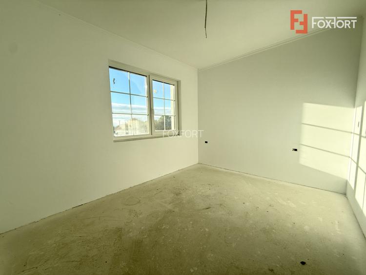 Duplex cu 5 camere despartit prin camera tehnica, in Giarmata - 11