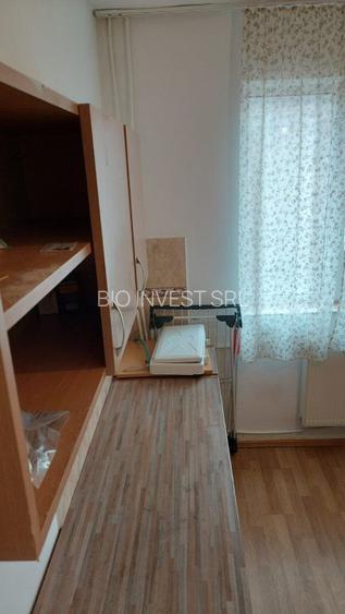 de inchirat garsoniera - 2