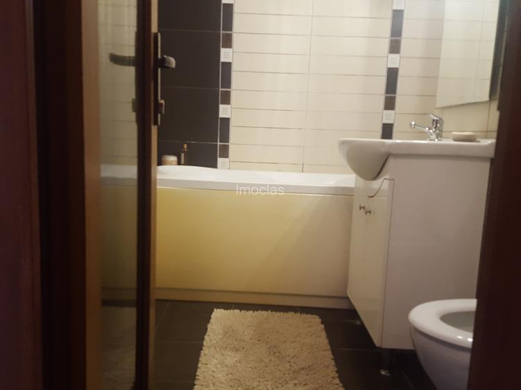 3 cam decomandat amenajat Centrala Clima 2 bai 2 balcoane Complet Mobilat  Utila - 9