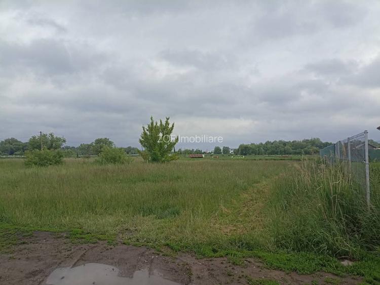 De vânzare teren intravilan construibil în Sfântu Gheorghe - 7