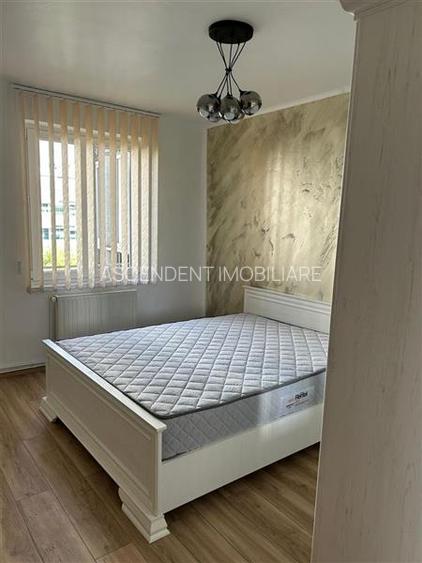 Apartament renovat,elegant,luminos,4 camere,100mp,Centru Civic, Brasov - 4