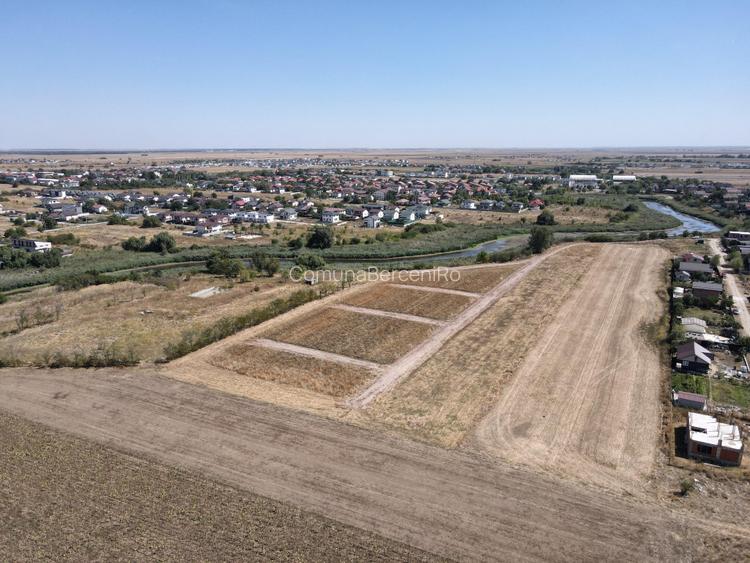 Loturi Intravilan In Rate Berceni | locatie superba, langa lac | #MG15 - 10