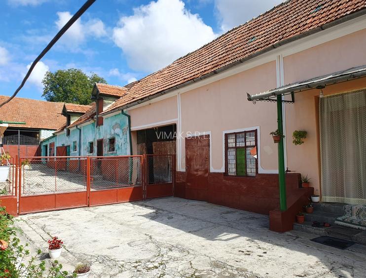 SC VIMAK vinde casa saseasca in loc.Maierus,Brasov . - 3