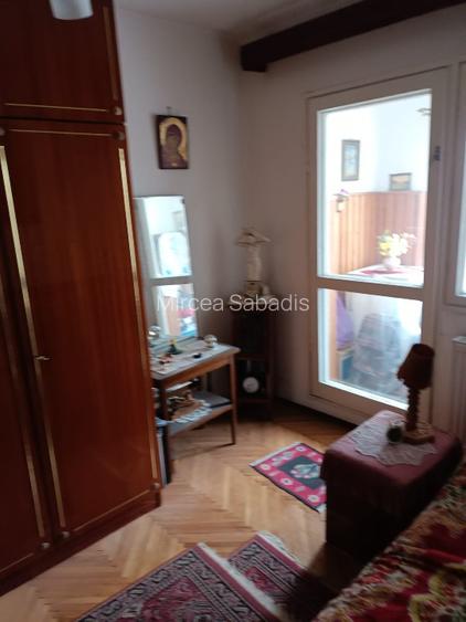 Apartament 3 camere  - 2