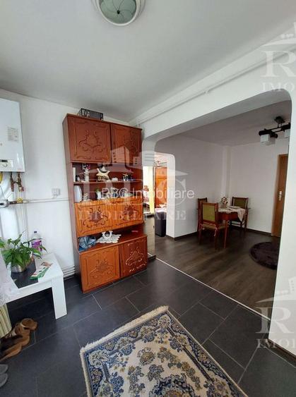 Casa veche cu teren 304 mp Intre Lacuri - 6