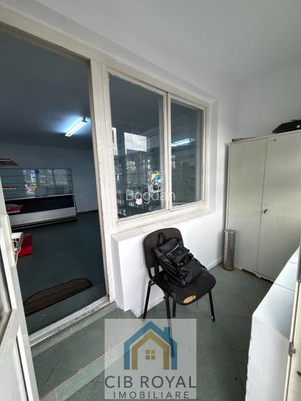 Spatiu comercial Pantelimon,vis a vis de piata Delfinului,Aleea Dobrina 4 - 10