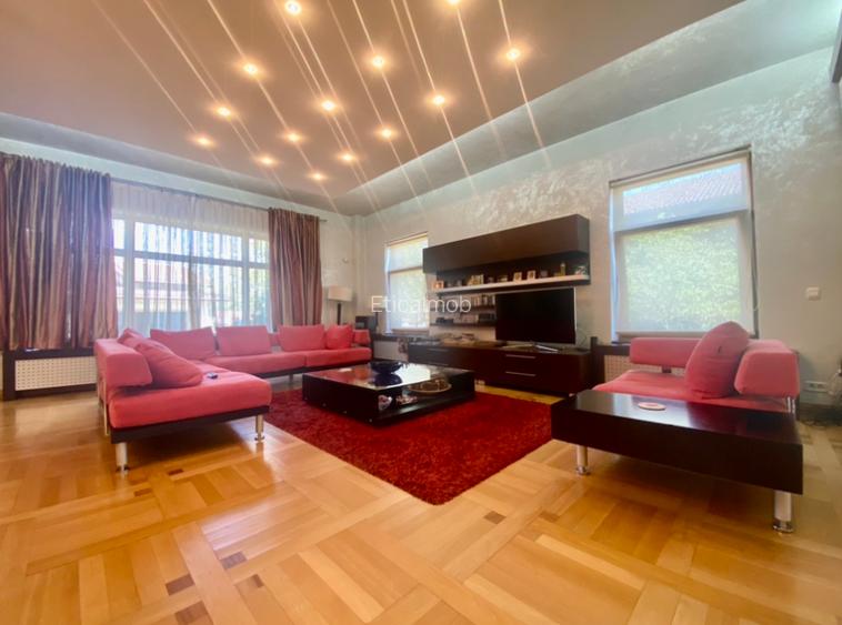 Vila de lux lângă Curtea Domnească – investiție premium Târgoviște, teren 1.700 - 15