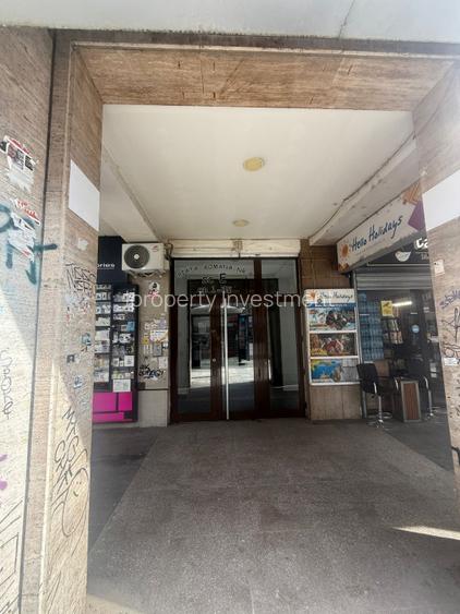 Piata Romana 9 | 3 Camere | SemiDecomandat | Proximitate metrou 2 min - 18