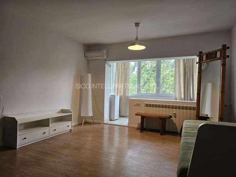 Garsoniera Mall Vitan - 6