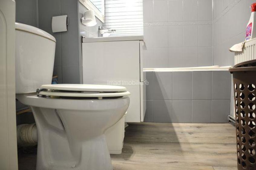 Apartament spatios de inchiriat! 3 dormitoare+open space Targoviste, Micro 11. - 9