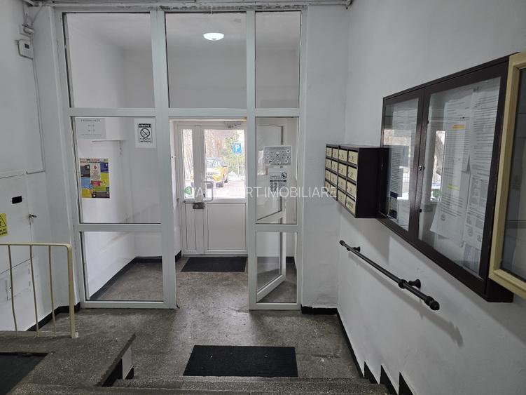 Dristor Metrou - garson. decomandata, supraf 36mp, mobilata si utilata. - 13