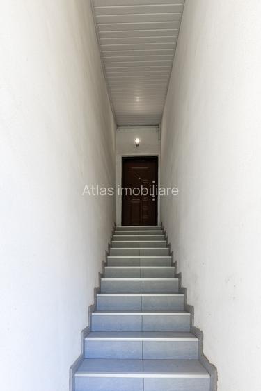 Video / Duplex 5 camere in vila, curte, 2008, Mamaia Nord, vezi video - 8