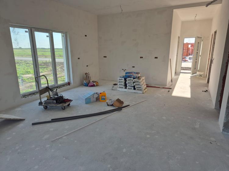 Vila NOUA individuala, 3 si 4 camere in Via Carmina, Arad, comision 0